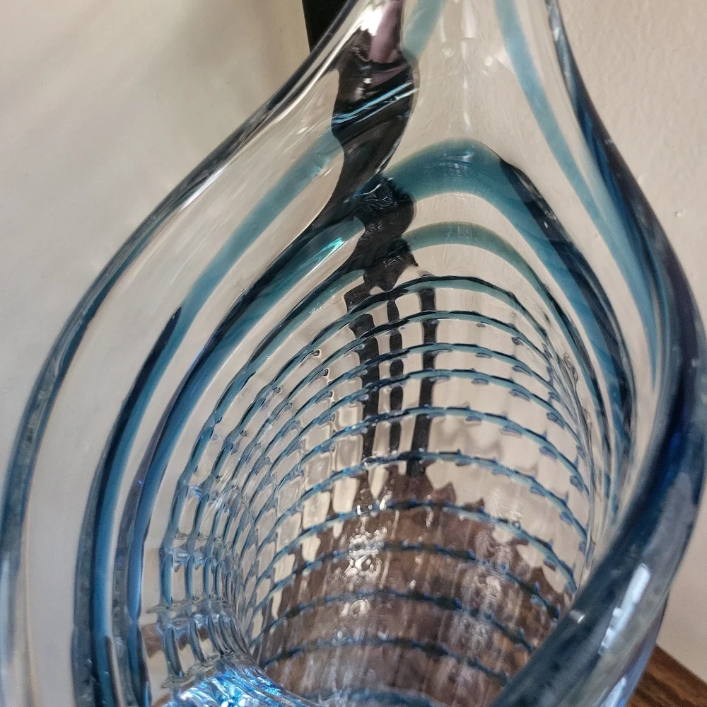 Blown‎ Glass Blue Shell Conch Beach Nautilus Vase Statement Decor Whimsical